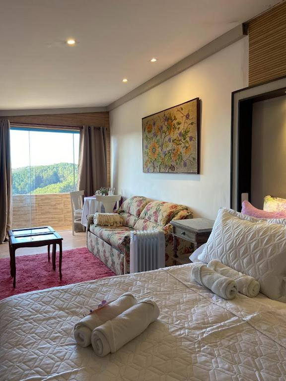 Casa Lavanda - Guest House กังโปสดูจอร์เดา ภายนอก รูปภาพ